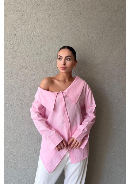 Miss Neşem Kadın Düşük Büyük Yaka Detaylı Eteği Asimetrik Oversize Kesim Pamuk Gömlek