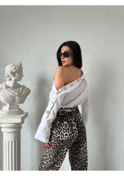 Miss Neşem Kadın Dik Veya Düşük Yaka Düğme Detaylı Kısa Oversize Kesim Pamuk Gömlek fiyatları