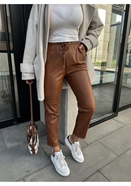 Egzotik Jogger Deri Pantolon modelleri