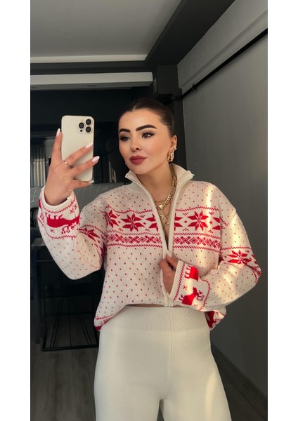 Geyik Işlemeli Fermuarlı Yılbaşı Hırkası