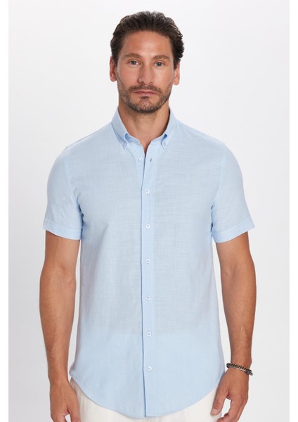 Slim Fit Kısa Kollu Düğmeli Yaka Düz Yazlık Keten Efekt Mavi Erkek Gömlek modelleri