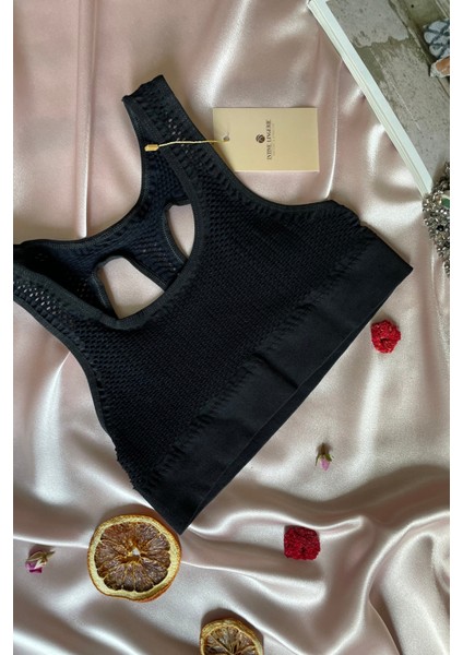 Harlow Kadın Seamless Dikişsiz Siyah Arkası Detaylı Sporcu Sütyeni