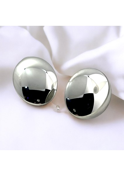 Oval Gümüş Renk Çelik Küpe modelleri