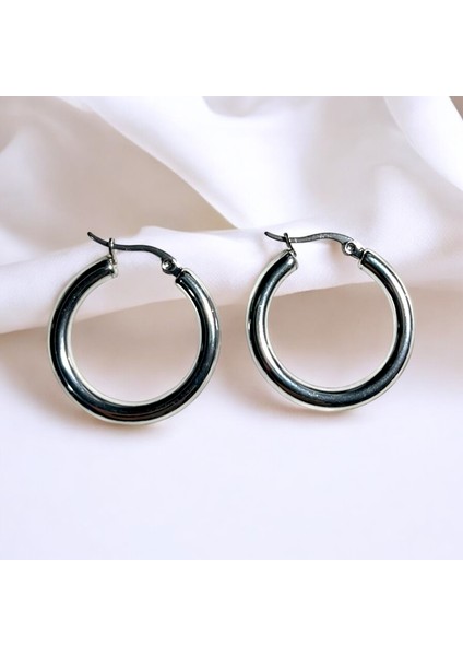 Çelik Gümüş Renk Halka Küpe