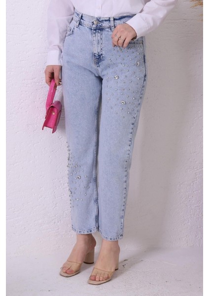 Kadın Taş Detaylı Bilek Boy Şık Kot Pantolon fırsatları