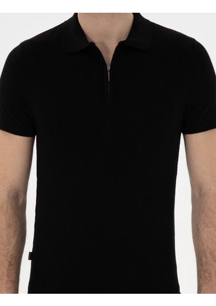 Erkek Siyah Slim Fit Fermuarlı Polo Yaka Triko Tişört 50303605-VR046