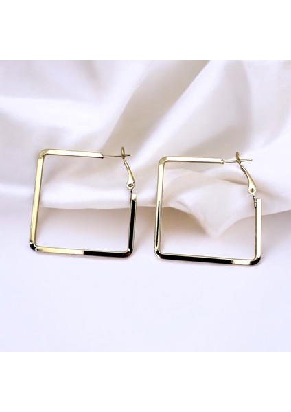 Şık Kare Gold Çelik Küpe modelleri