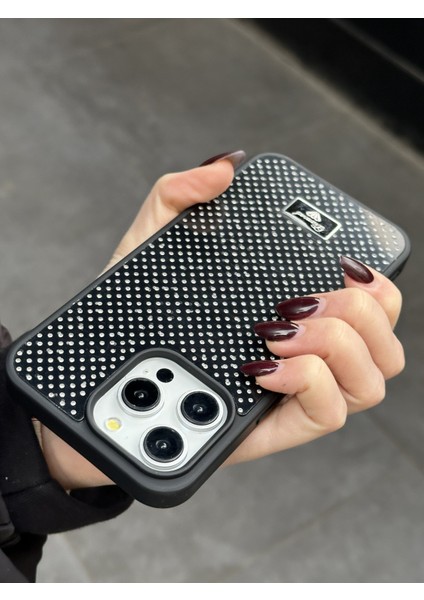 Apple iPhone 15 Pro Uyumlu Elmas Pırlanta Taşlı Siyah Kılıf