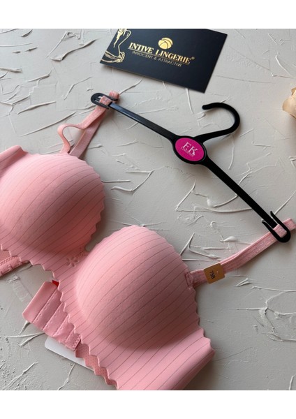 Jennie Ithal Lazer Kesim Dikişsiz Parlak Ipli El Kaplı Push-Up Sütyen -FK1204 fiyatları