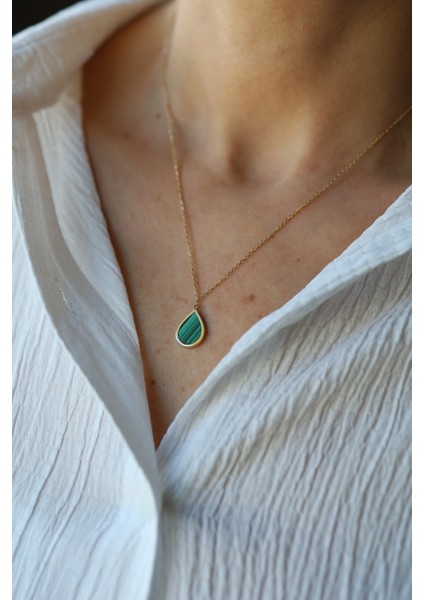 14 Ayar Altın Malahit Taş Detaylı Damla Kolye fırsatları