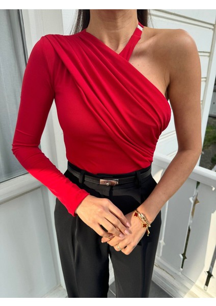 Miss Neşem Kadın Tek Kol Drapeli Boyun Detaylı Bodysuit Bluz