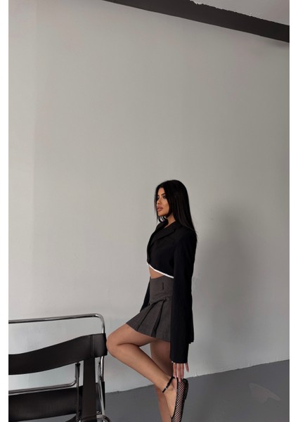 Tek Düğme Crop Siyah Ceket