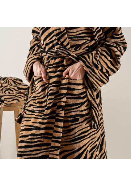 | Tiger | %100 Pamuk Kadife Kadın / Erkek (Unisex) Bornoz