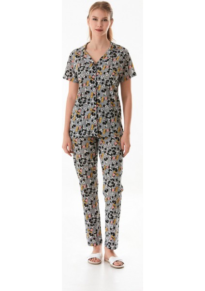 Karakter Baskılı Gömlek Yaka Pijama Takımı