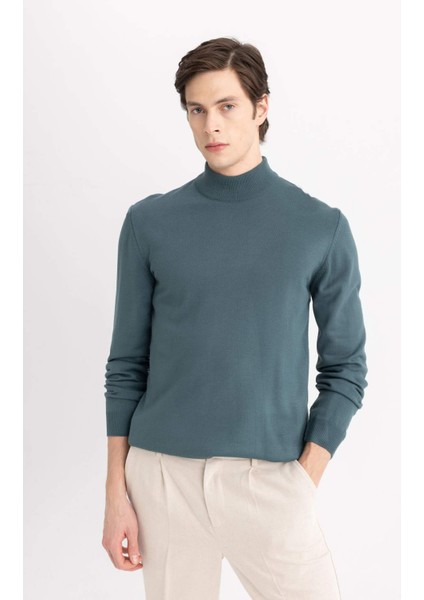 Slim Fit Dar Kesim Kazak
