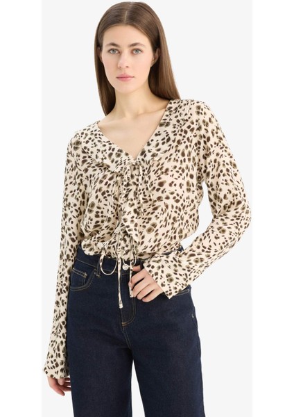 Regular Fit V Yaka Leopar Desenli Maroken Uzun Kollu Gömlek E9217AX25SP modelleri