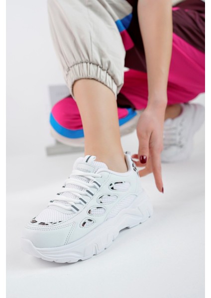 Günlük Kadın Spor Ayakkabı Bağcık Yüksek Kalın Taban Nefes Alan Oval Burun Rahat Hafif Sneaker 1001