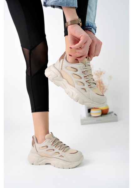 Günlük Kadın Spor Ayakkabı Bağcık Yüksek Kalın Taban Nefes Alan Oval Burun Rahat Hafif Sneaker 1001