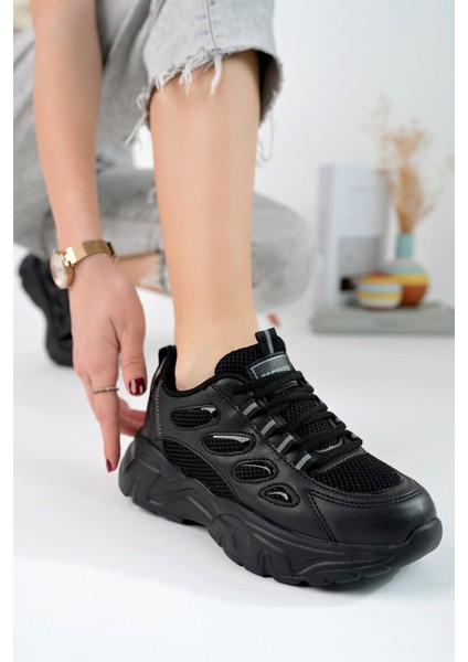 Günlük Kadın Spor Ayakkabı Bağcık Yüksek Kalın Taban Nefes Alan Oval Burun Rahat Hafif Sneaker 1001