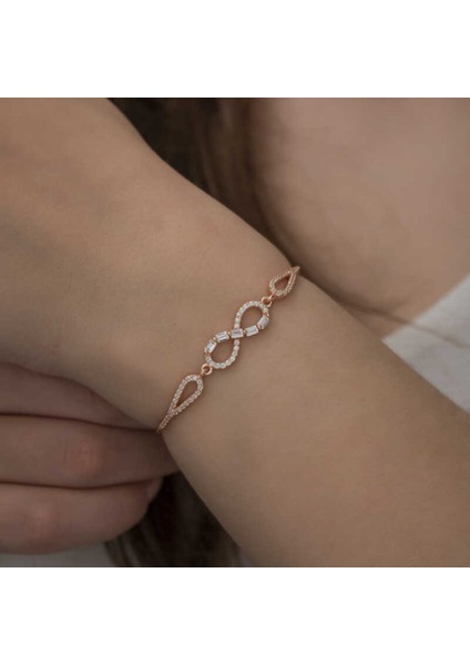 Gümüş Rose Baget Taşlı Sonsuzluk Bileklik CSR2183897 fırsatları
