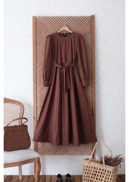 Tesettür Kahverengi Poplin Kloş Elbise modelleri