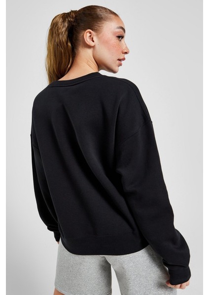 Women's Jordan Essential Crew Loose Fit Kadın Büyük Beden Sweatshirt Siyah fiyatları