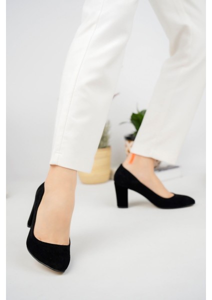 Siyah Süet Kadın Stiletto