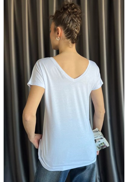 Ön Arka V Yaka Kadın T-Shirt fırsatları