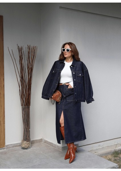 Ön Yırtmaç Detay Denim Etek