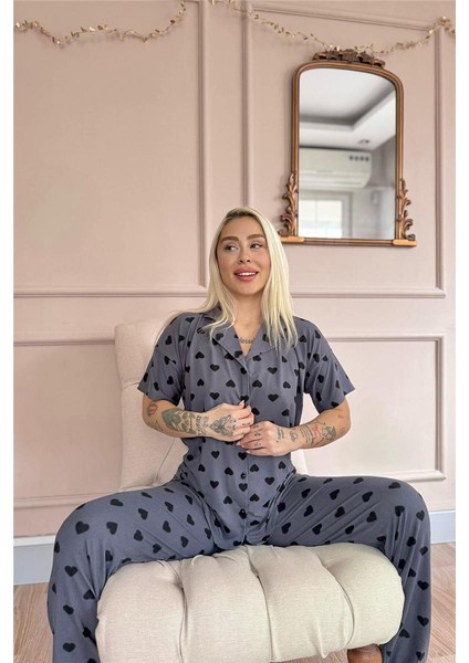 Füme Berry Love Desenli Bambu Önden Düğmeli Kısa Kol Pijama Takımı fiyatları