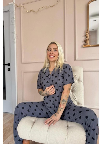 Füme Berry Love Desenli Bambu Önden Düğmeli Kısa Kol Pijama Takımı modelleri