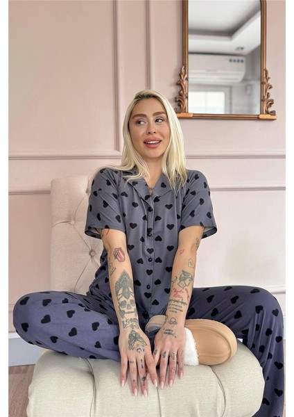 Füme Berry Love Desenli Bambu Önden Düğmeli Kısa Kol Pijama Takımı fırsatları