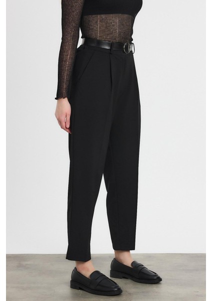 3965 Kemer Detay Pantolon Siyah modelleri