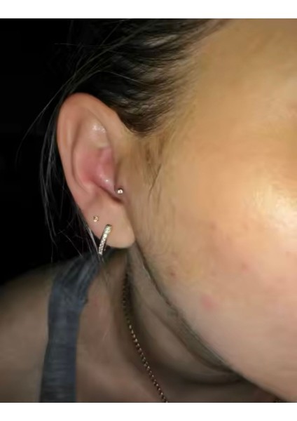 Cerrahi Çelik Minik Zirkon Taşlı Rosegold Labret Piercing -Bar Kalınlığı 1,2mm-Top Çapı 3mm-1 Adet