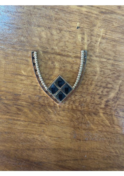 6x5 cm Delikli Siyah Taşlı Kolye Takı Yapım Aparatı modelleri