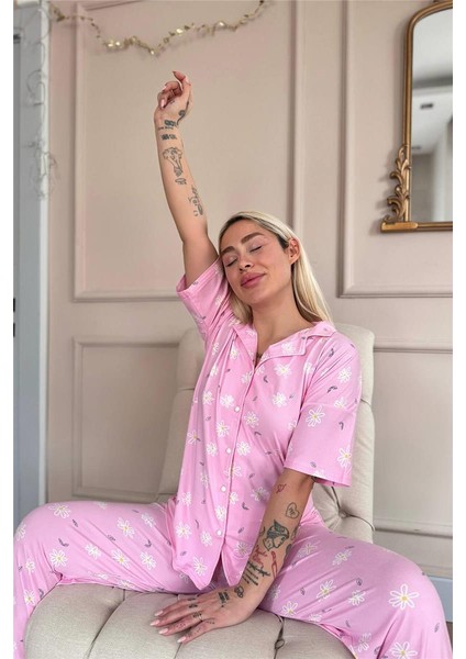 Açık Pembe Soft Daisy Desenli Bambu Önden Düğmeli Kısa Kol Pijama Takımı
