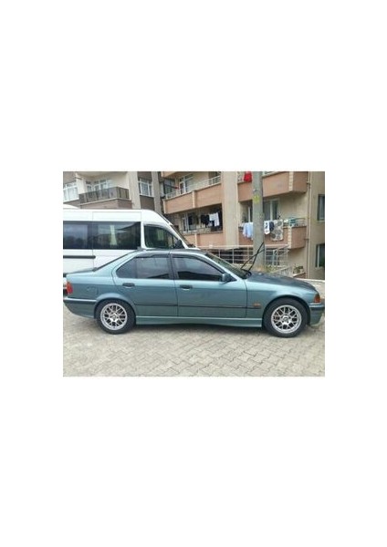 Bmw E36 1991 Yan Marşpiyel Fiber Boyasız Siyah