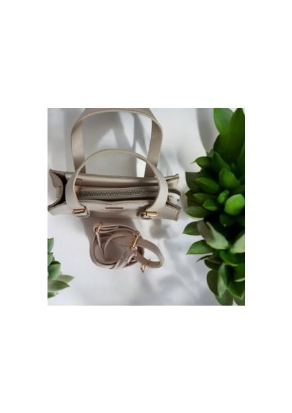 Kadın Şık Tasarımlı El ve Omuz Çantası