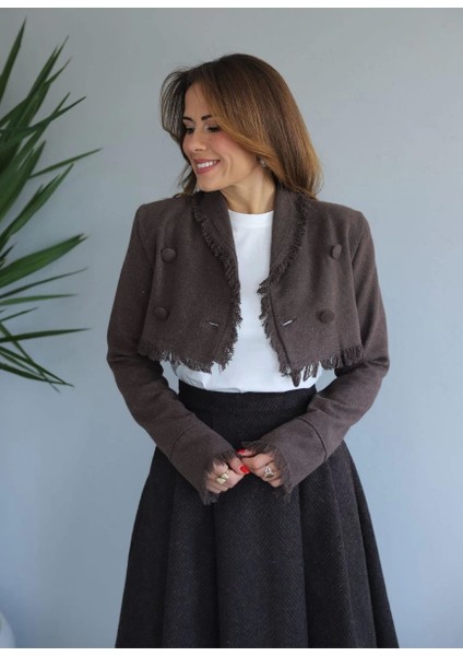 Kahverengi Kenarları Püsküllü Crop Ceket indirimleri