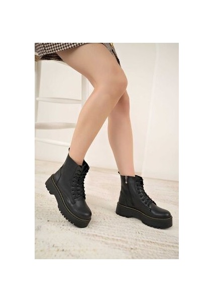 Siyah Cilt Martines Kalın Taban Bot K-33 fiyatları