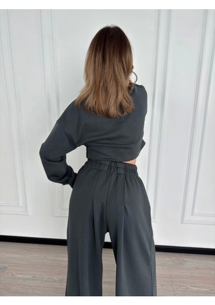 Kadın Uzun Kollu Bisiklet Yaka Önü Ip Büzgülü Antrasit Crop ve Pantolon Ikili Takım modelleri
