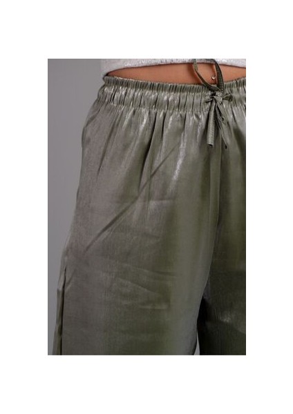 Bel Lastikli Yeşil Parlak Pantolon(Yüksek Bel) fırsatları