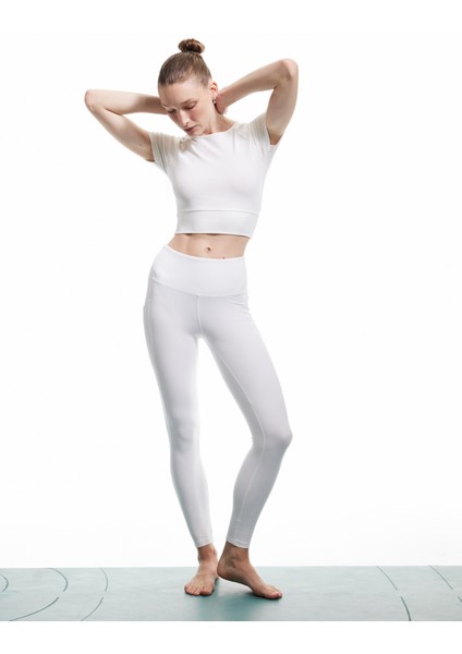 Bağlama Detaylı Slim Fit Kısa Kollu Bisiklet Yaka Crop Spor Tişört