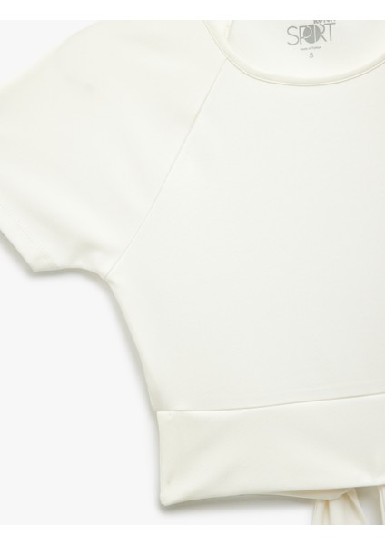 Bağlama Detaylı Slim Fit Kısa Kollu Bisiklet Yaka Crop Spor Tişört