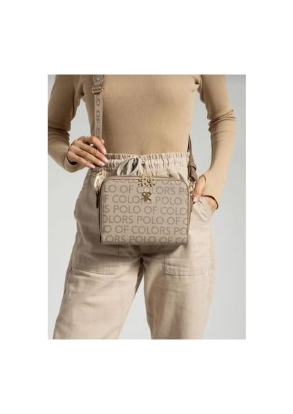 Polo Of Colors Çok Bölmeli Çapraz Kullanıma Uygun Omuz Çantası Ölçüler 16*21