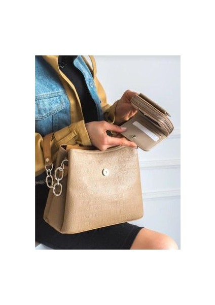 Polo Of Colors Sütlü Kahve Omuz Çantası ve Cüzdan Kombin modelleri