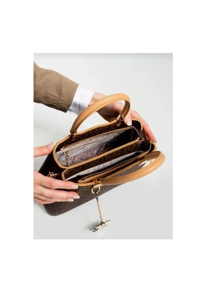 Polo Of Colors Kahverengi El ve Omuz Çantası 21*29 Ebat modelleri