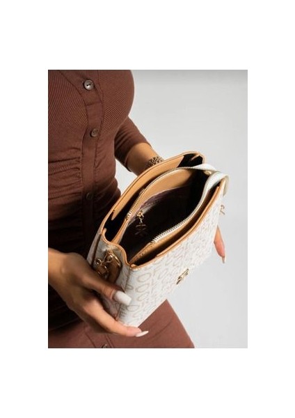 Polo Of Colors Krem Kamel Çapraz Kullanıma Uygun Omuz Çantası 19*23 Ebat fiyatları