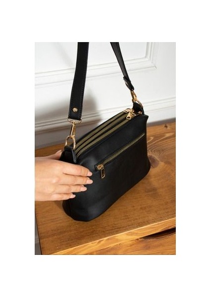 Sanmorris Siyah Çok Bölmeli El ve Omuz Çantası fırsatları