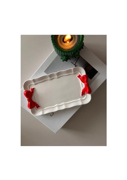 Dekoratif Yılbaşı Kırmızı Kurdele Tepsi , Tabak , Takı Tepsisi fiyatları
